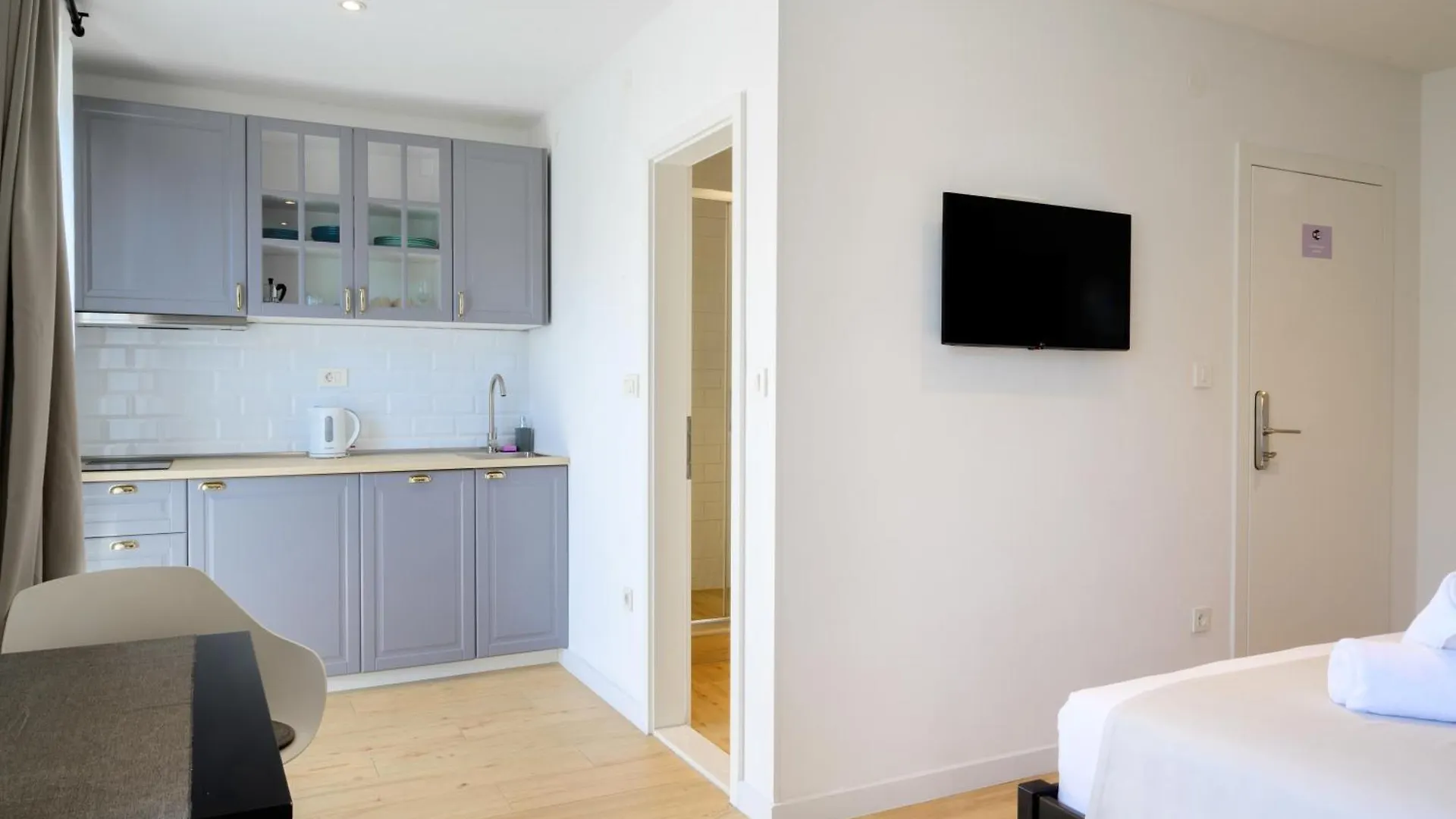 Pensionat Wind Rose Split Hotell