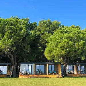Kompleks wypoczynkowy Camp Vransko - Mobile Homes Pakoštane